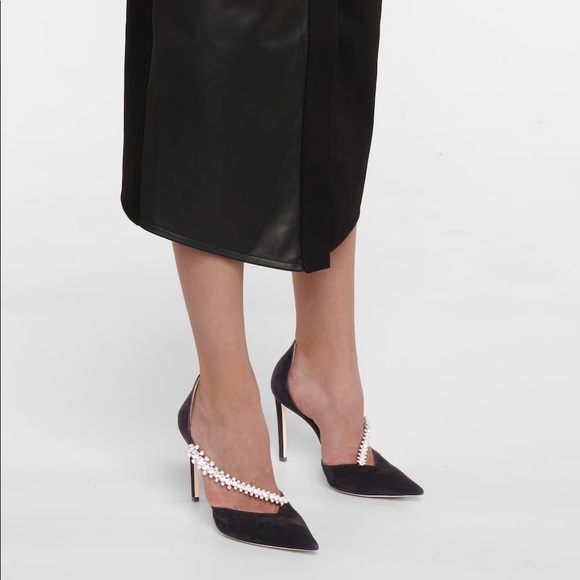 JIMMY CHOO Velvet Bee Pumps 100 36.5. Beautiful condition! - Picture 6 of 12